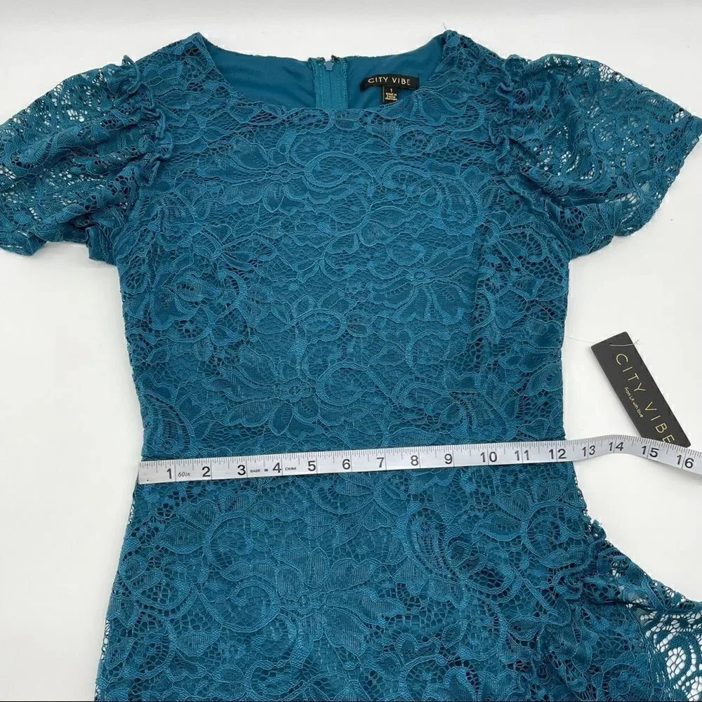 NWT City Vibe Lace Dress Sz 1